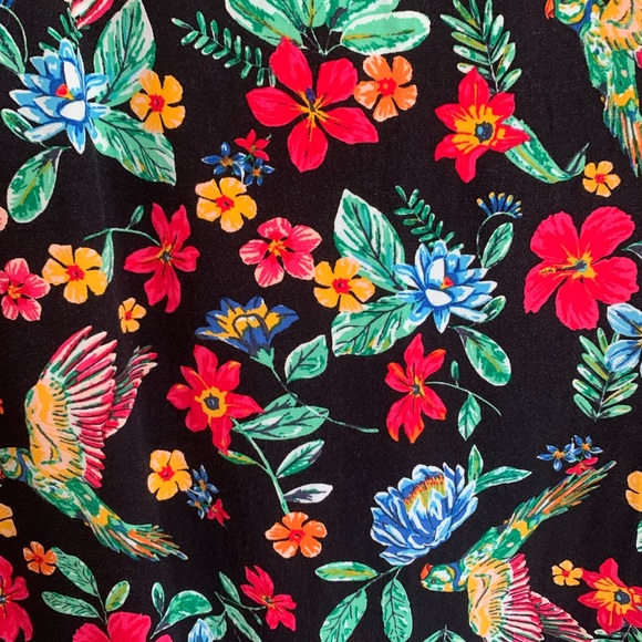 Old Navy Floral Print Dress - Picture 2 of 3